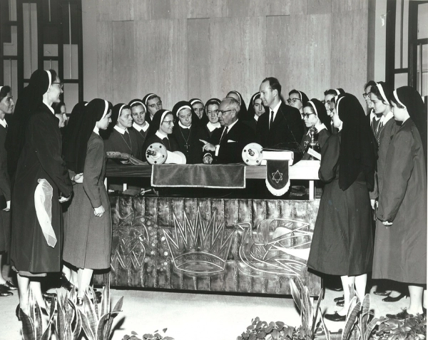 Image 21 of 24 for Temple Emanu-El
