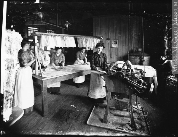 Image 6 sur 12 pour Clothing Manufacturers’ Association of Montreal - Levinson, S. Son and Co. Ltd.
