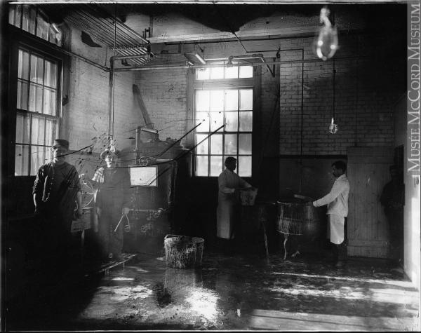 Image 7 of 12 for Clothing Manufacturers’ Association of Montreal – Friedman and Bros.