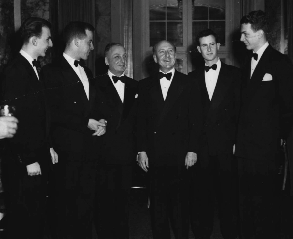 Image 11 of 20 for Samuel Bronfman – Residence