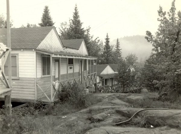 Image 3 of 9 for Unzer Camp and Kindervelt