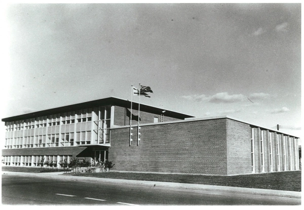 Image 13 of 18 for National Radical School – Peretz Shule